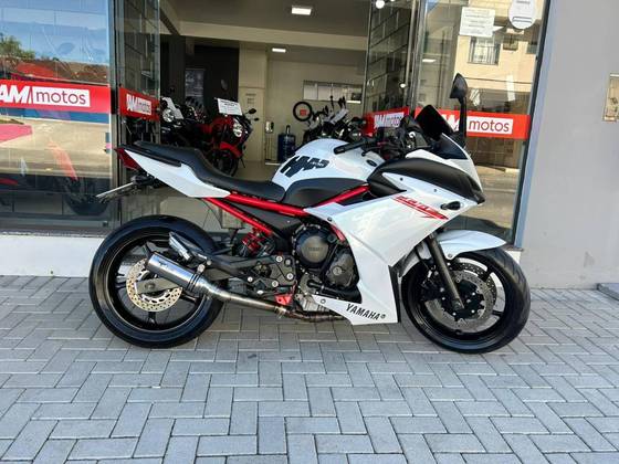YAMAHA XJ6 F 